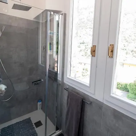Bella Alda Beautiful Castle Penthouse Apartment *