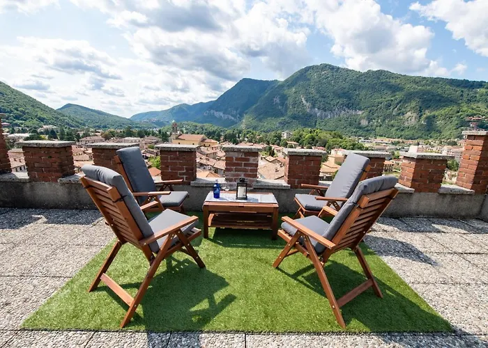 Apartment Bella Alda Beautiful Castle Penthouse Canzo
