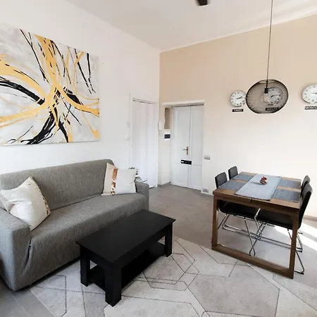 Daire Bella Alda Beautiful Castle Penthouse *