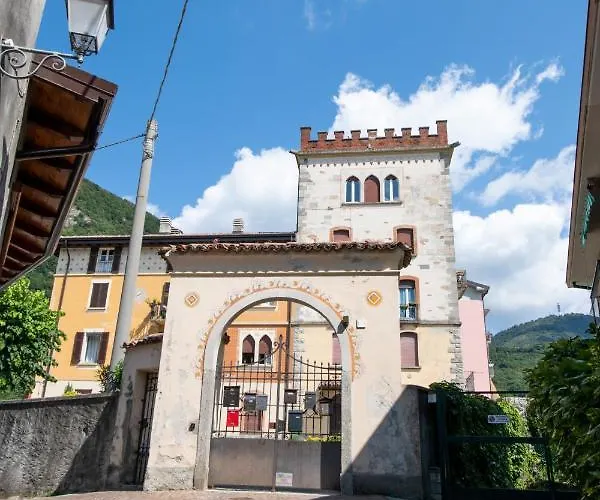 Bella Alda Beautiful Castle Penthouse Appartamento Canzo